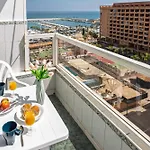 Pyr By Alfresco Apartment *